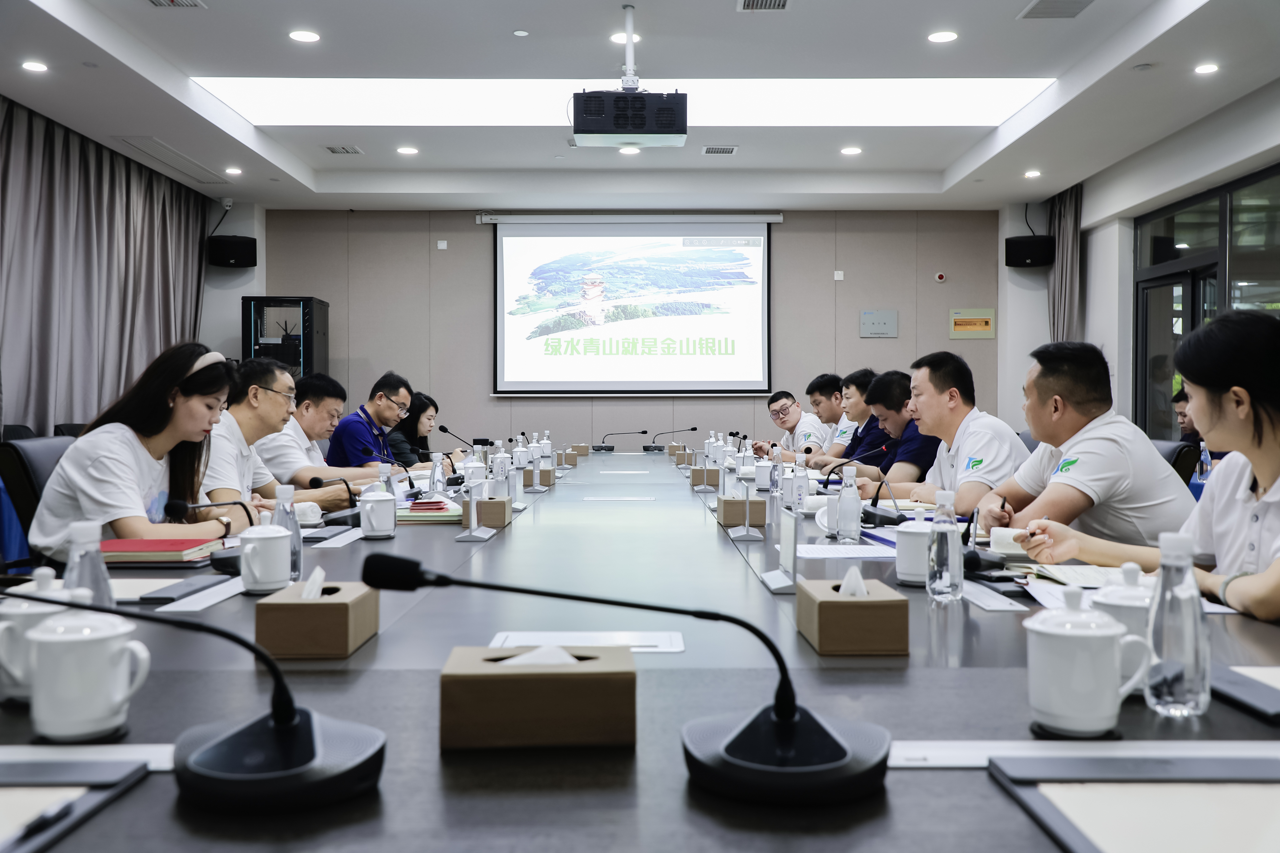 ed5cd3fd9478e30c107042d79393ca2.jpg ed5cd3fd9478e30c107042d79393ca2.jpg