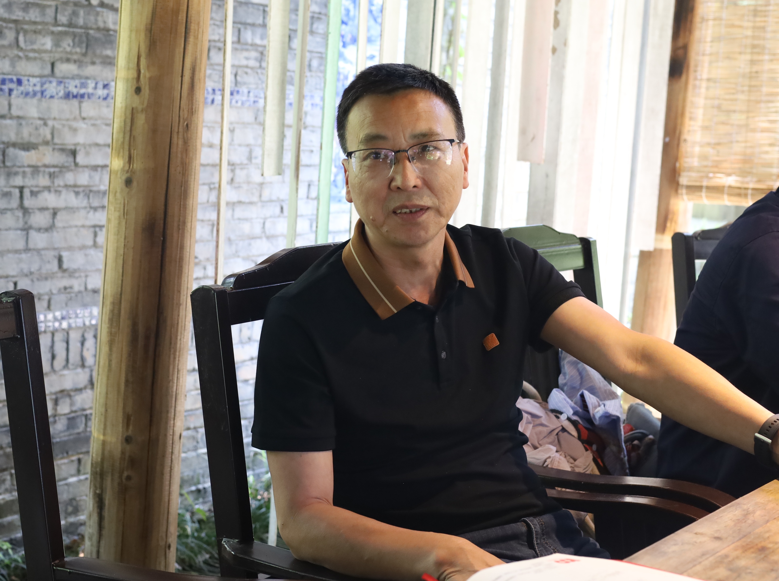 汪民能主持活動(dòng).jpg 汪民能主持活動(dòng).jpg