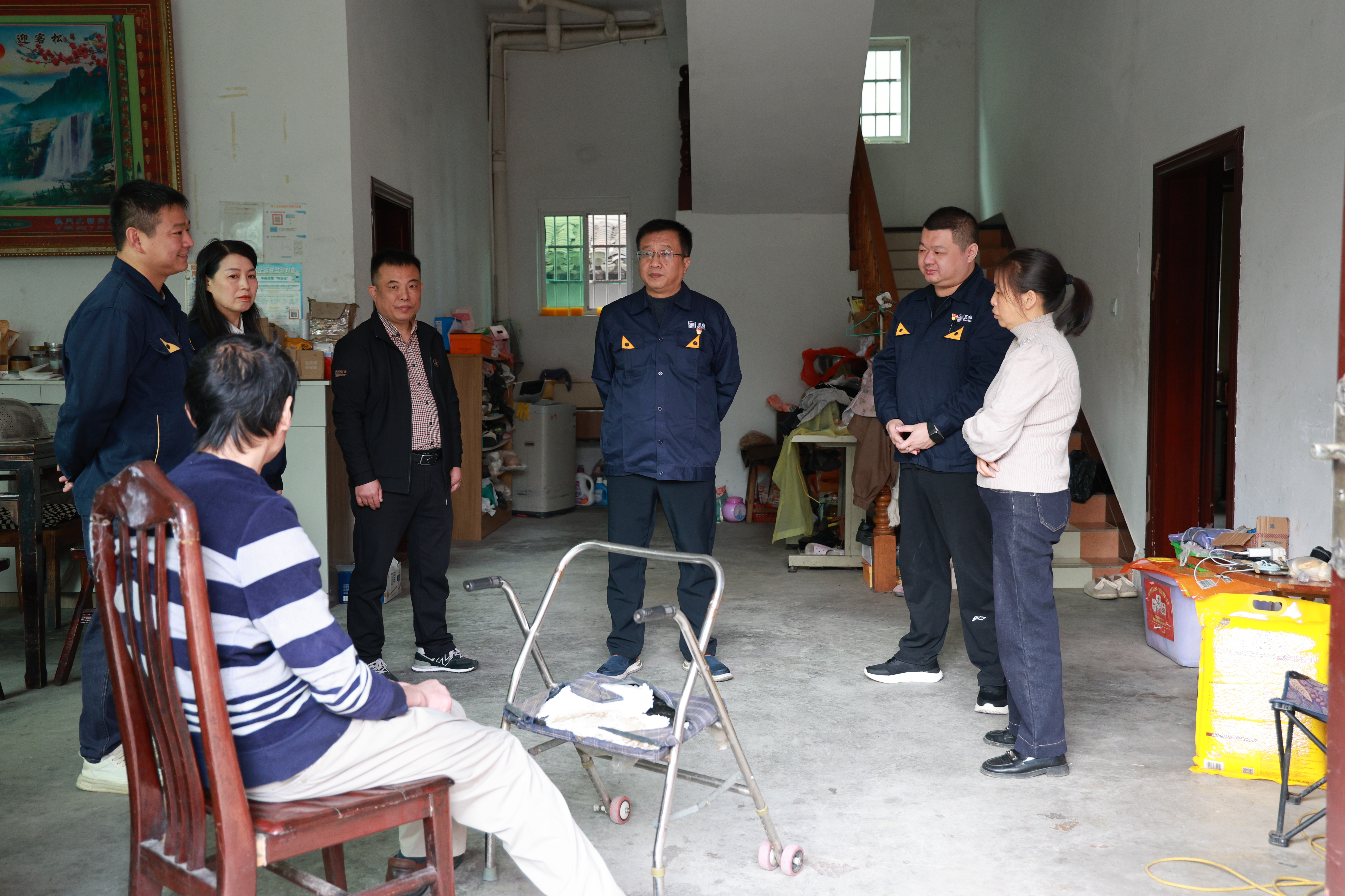 慰問(wèn)02.jpg 慰問(wèn)02.jpg