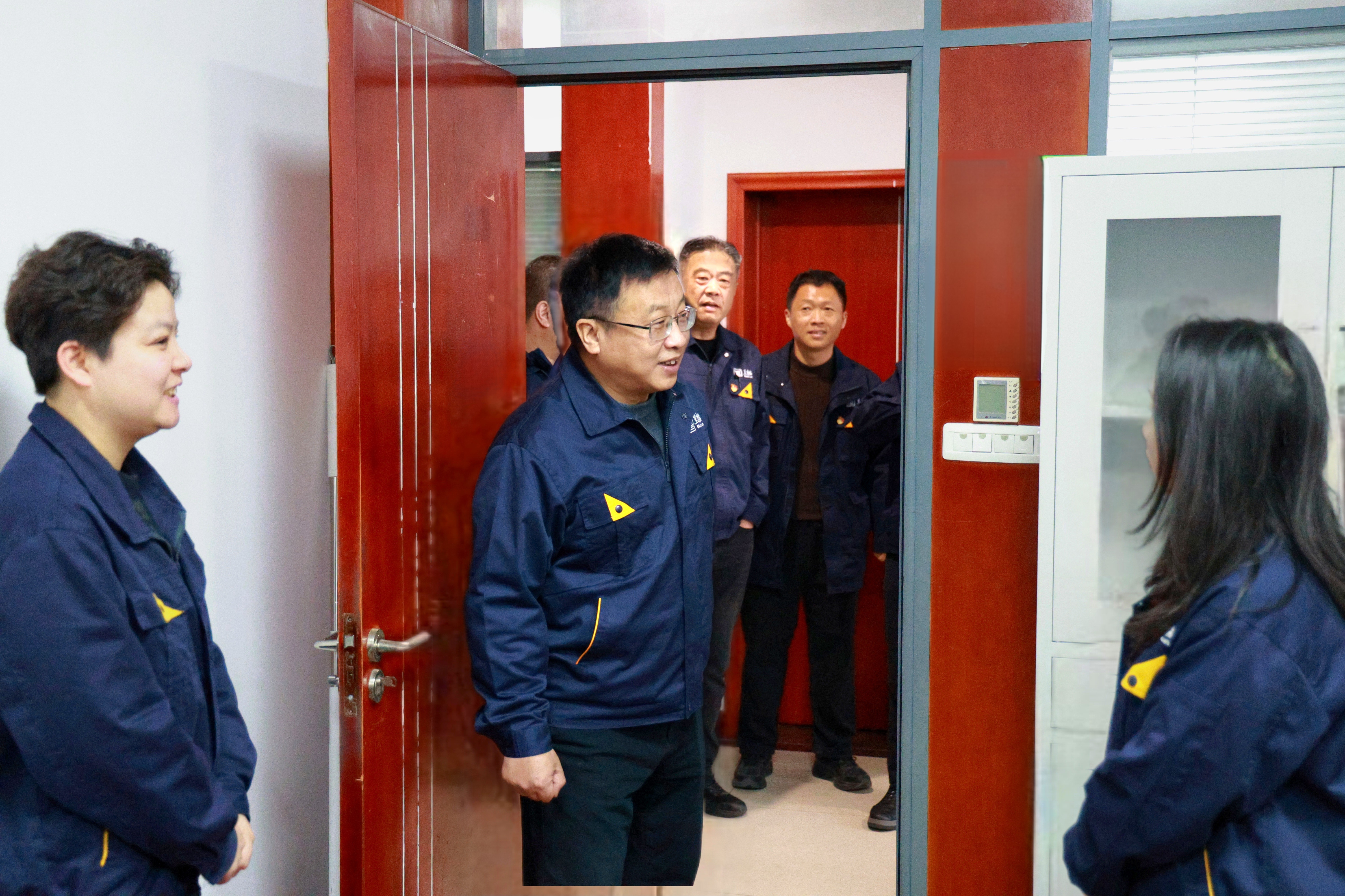 團(tuán)拜01.jpg 團(tuán)拜01.jpg