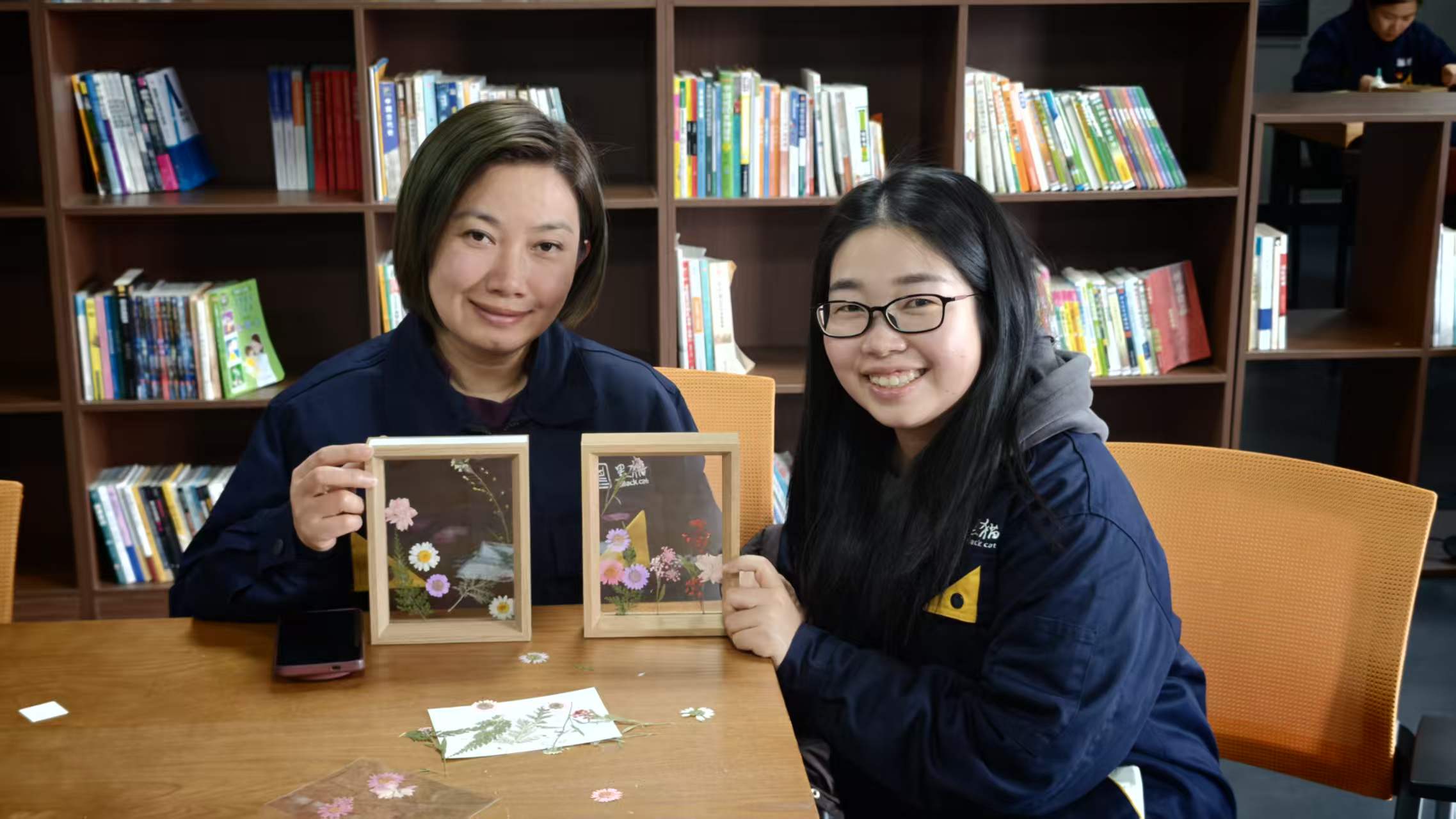 簪花 (3).jpg 簪花 (3).jpg